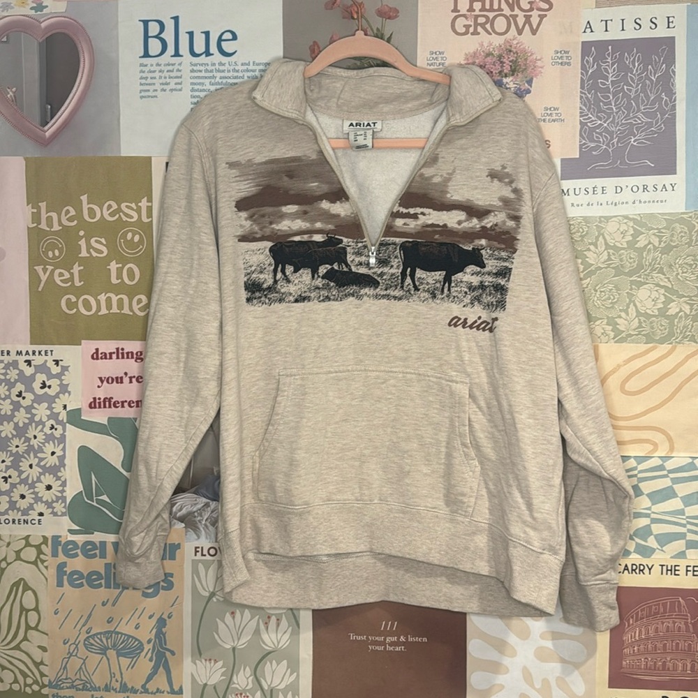 ❌SOLD❌ Ariat Women’s REAL Scenic 1/2 Zip Sweatshirt